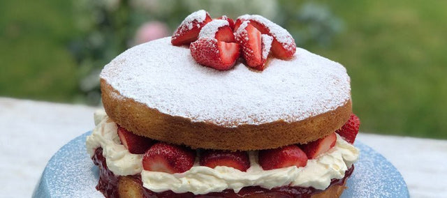 Almond Victoria Sponge Recipe
